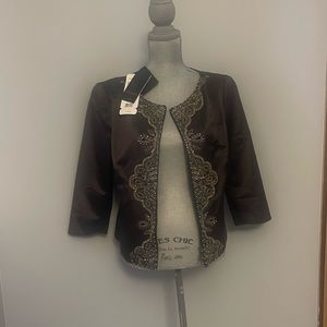 Size 40 Escada new with tags Kurzjacke jacket short